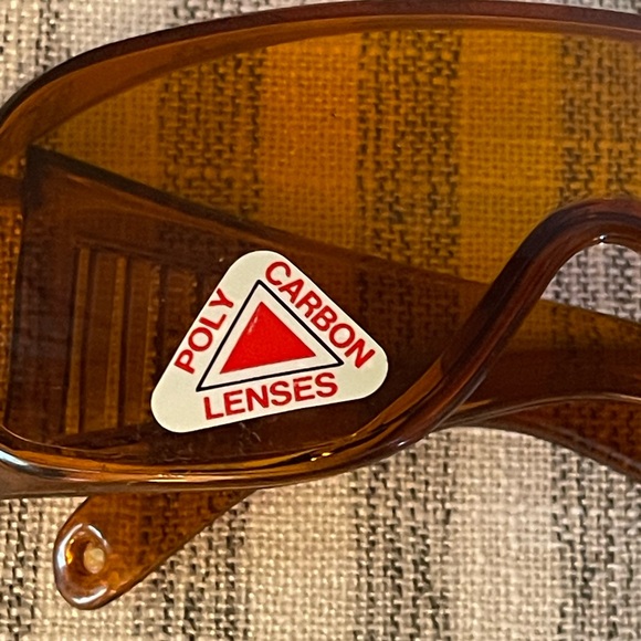 NEW - Sun Shield  - Blue Light Buster UV Yellow Glasses - Driving - Poly Carbon - Picture 6 of 8